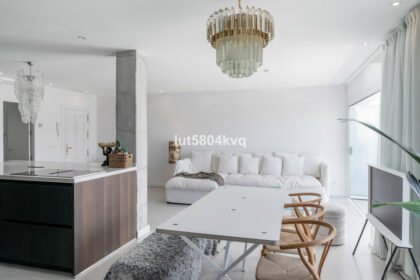 68f8ed25c8e1053a89c42fbc6a029af7 - 19