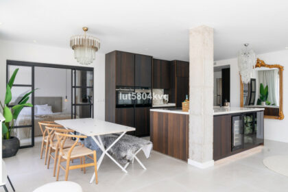 68f8ed25c8e1053a89c42fbc6a029af7 - 20