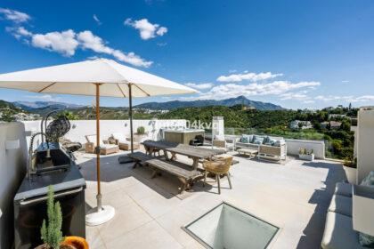 68f8ed25c8e1053a89c42fbc6a029af7 - 9