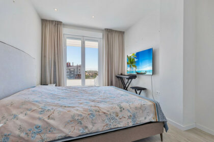 6918bcf5bacc646d5d880f2ba59c4232 - 7