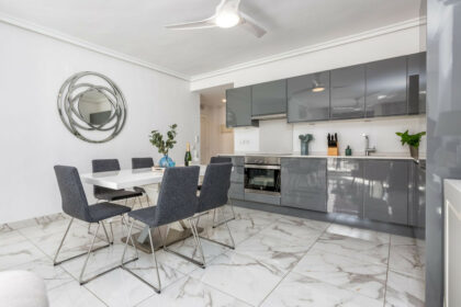 698b6fd670e2011d58623e4f85fffe94 - 4