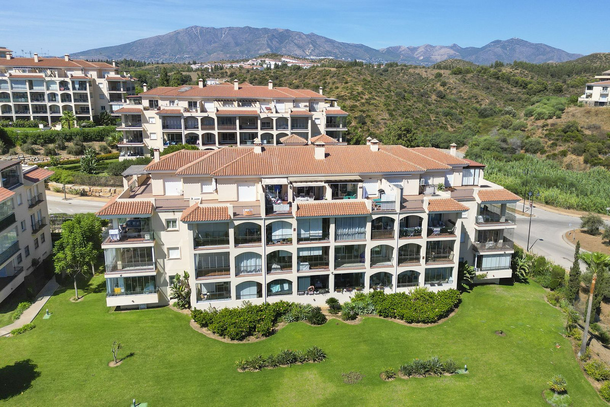 6a6e318c2942b1370b067255b046d039 - 28