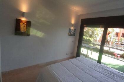 6b79a8e2bc6fcd404fb37d85605e7978 - 9