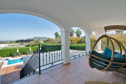 6bce8315adf06091dedc8f74e53bc831 - 14