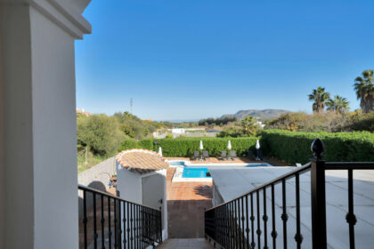 6bce8315adf06091dedc8f74e53bc831 - 15