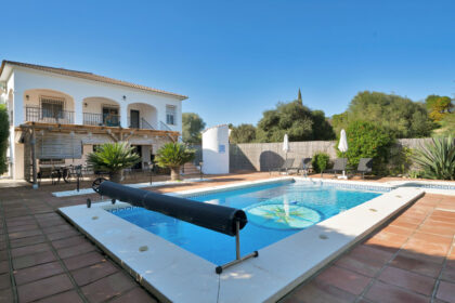 6bce8315adf06091dedc8f74e53bc831 - 17