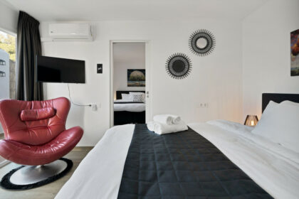 6bce8315adf06091dedc8f74e53bc831 - 19