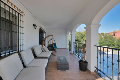 6bce8315adf06091dedc8f74e53bc831 - 23