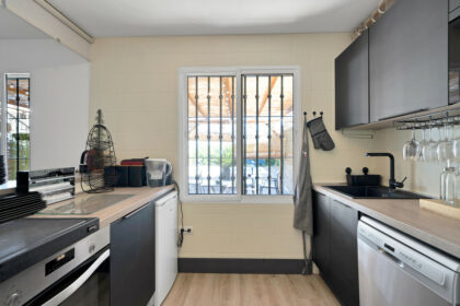 6bce8315adf06091dedc8f74e53bc831 - 33