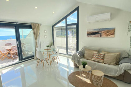 6c0aa3285cbf5d52a555a7d117598539 - 6