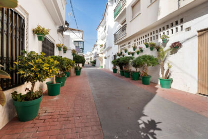 6cdce7ff639614a6be5407f724227bd5 - 15