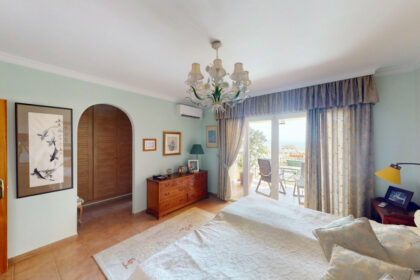 6cecbe0313d0ccaeecb664c50a3be5ad - 25