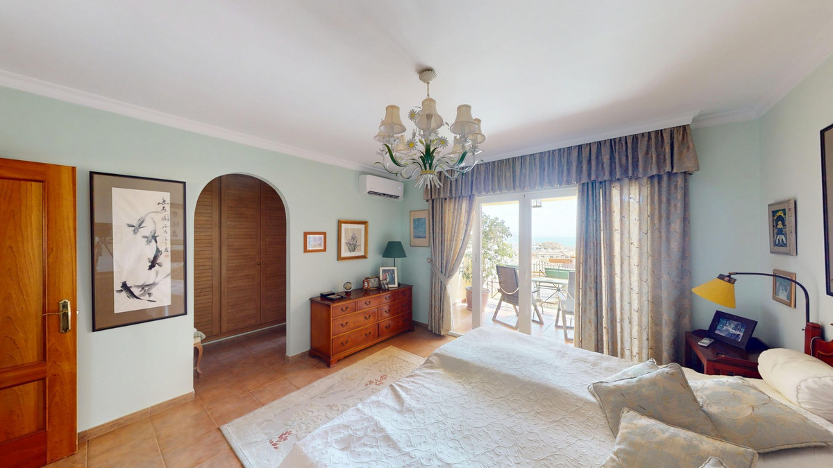 6cecbe0313d0ccaeecb664c50a3be5ad - 25