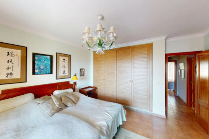 6cecbe0313d0ccaeecb664c50a3be5ad - 31