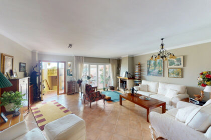 6cecbe0313d0ccaeecb664c50a3be5ad - 6