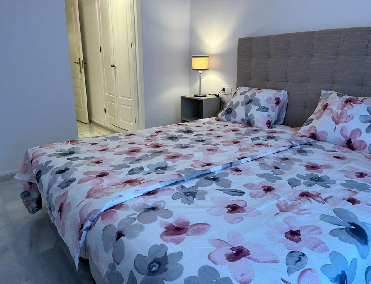 6d33718d0aa50d819338b7f017c3e6b1 - 6