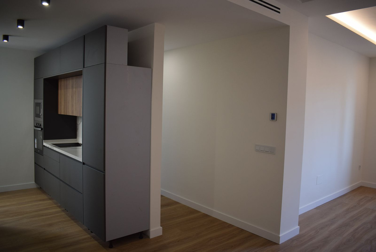 6d7a64b29756a5a7bd2de96880729816 - 19