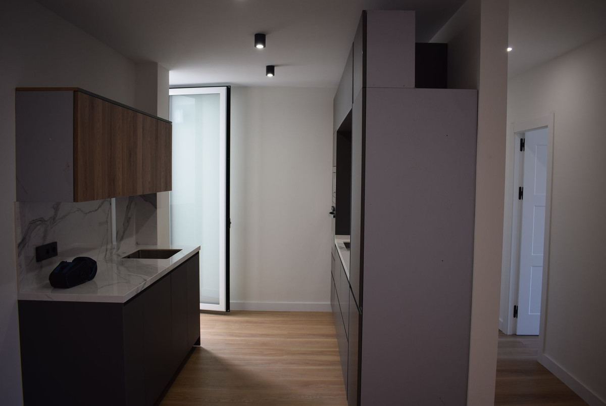 6d7a64b29756a5a7bd2de96880729816 - 6