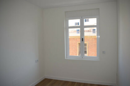 6d7a64b29756a5a7bd2de96880729816 - 9