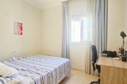 6d80ffe38cf420b07f8fb9d9a1f67400 - 17