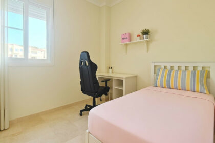 6d80ffe38cf420b07f8fb9d9a1f67400 - 18