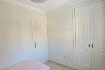 6d80ffe38cf420b07f8fb9d9a1f67400 - 19