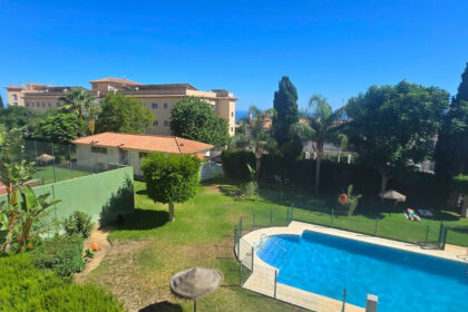 6d80ffe38cf420b07f8fb9d9a1f67400 - 26