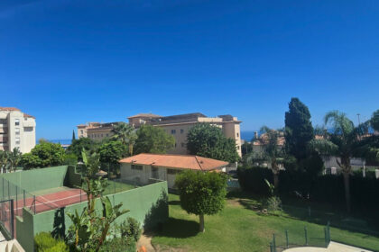 6d80ffe38cf420b07f8fb9d9a1f67400 - 28