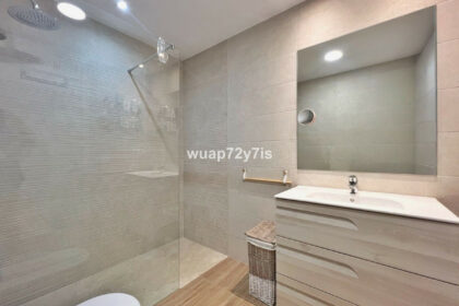 6d93862d458af3a7aa6328fae14d3cb1 - 21