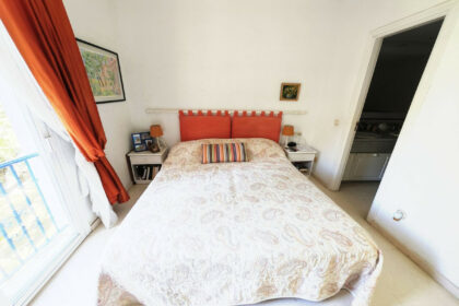 6e33a9689514b2bfbcca833ee7afd736 - 21