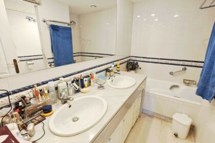 6e33a9689514b2bfbcca833ee7afd736 - 23