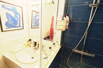 6e33a9689514b2bfbcca833ee7afd736 - 29