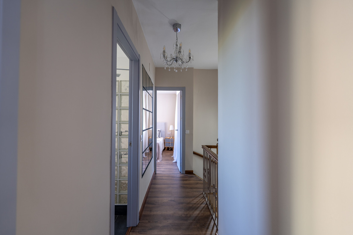 6e440a22d927be63b485e5699ea432e7 - 25