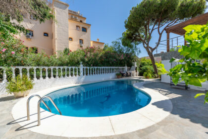 6e440a22d927be63b485e5699ea432e7 - 44