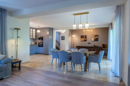 6e440a22d927be63b485e5699ea432e7 - 8