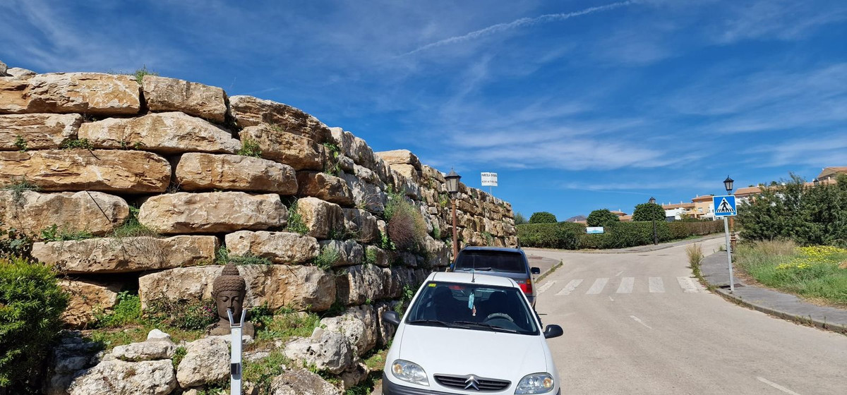 6fcb9d4b850e25e5fc7381c53e2c3870 - 12