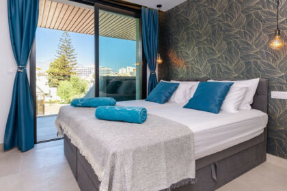 70b59939bcd8adc7f13a05dce310fee0 - 13