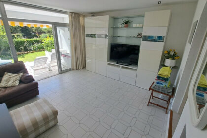 70b96453daa7504e1d57321753528140 - 11