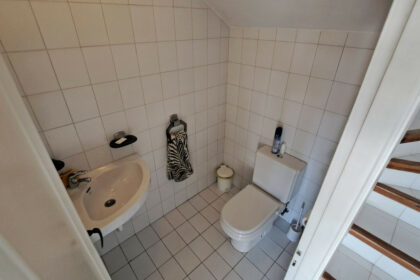 70b96453daa7504e1d57321753528140 - 15