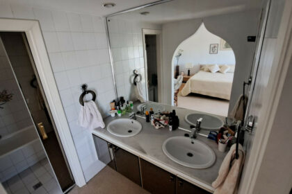 70b96453daa7504e1d57321753528140 - 25