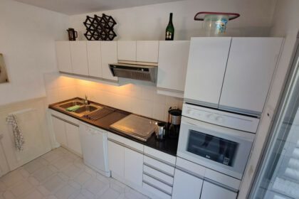 70b96453daa7504e1d57321753528140 - 5