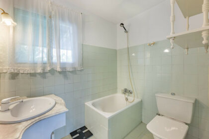 71a594a0bf620993808fa953685db242 - 11