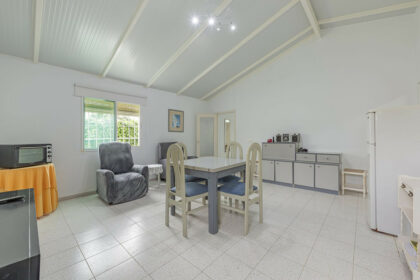 71a594a0bf620993808fa953685db242 - 4