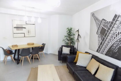 722d1f01c46e4f8381a65661943c3b8b - 5