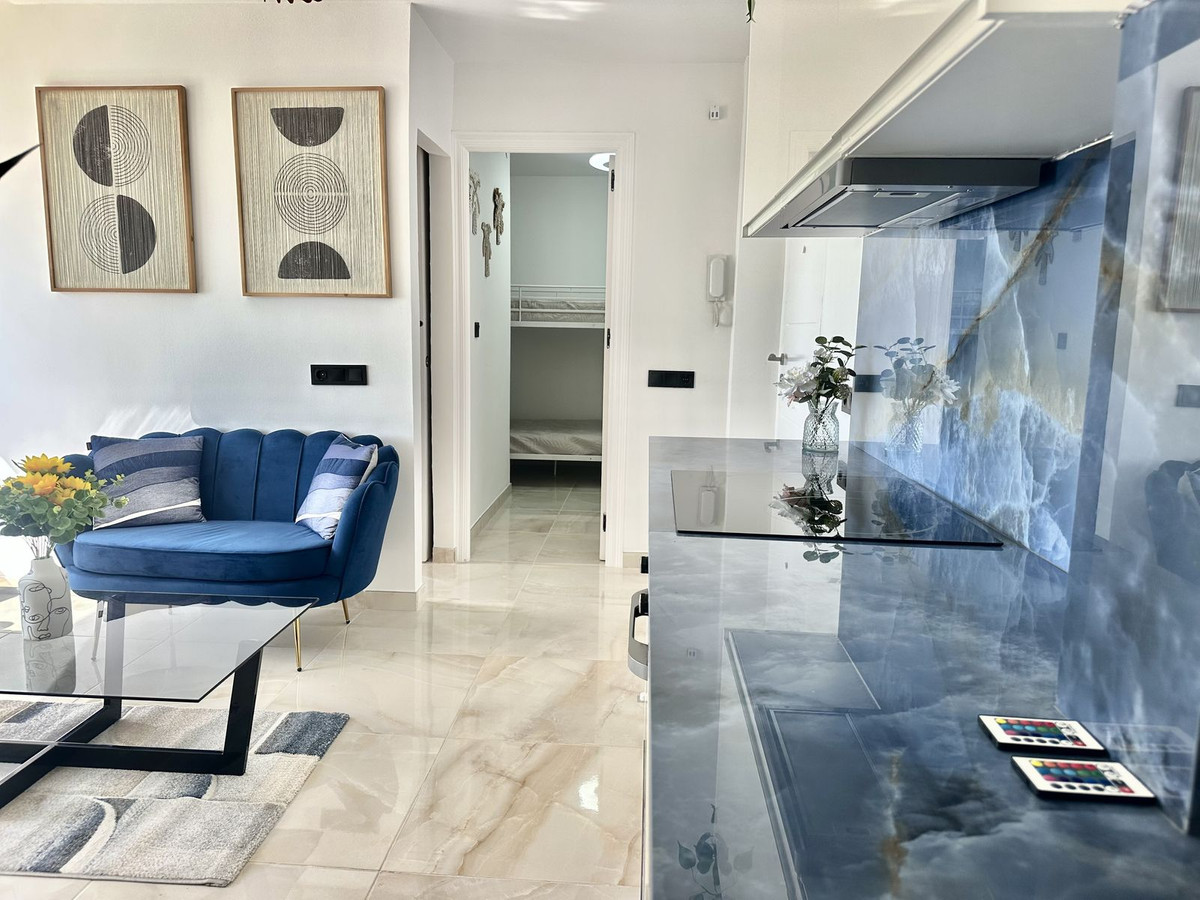 73583ce0b2ae0645da1034d58b9703bb - 10