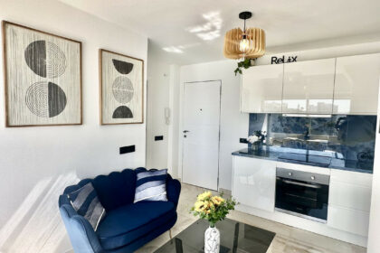 73583ce0b2ae0645da1034d58b9703bb - 11