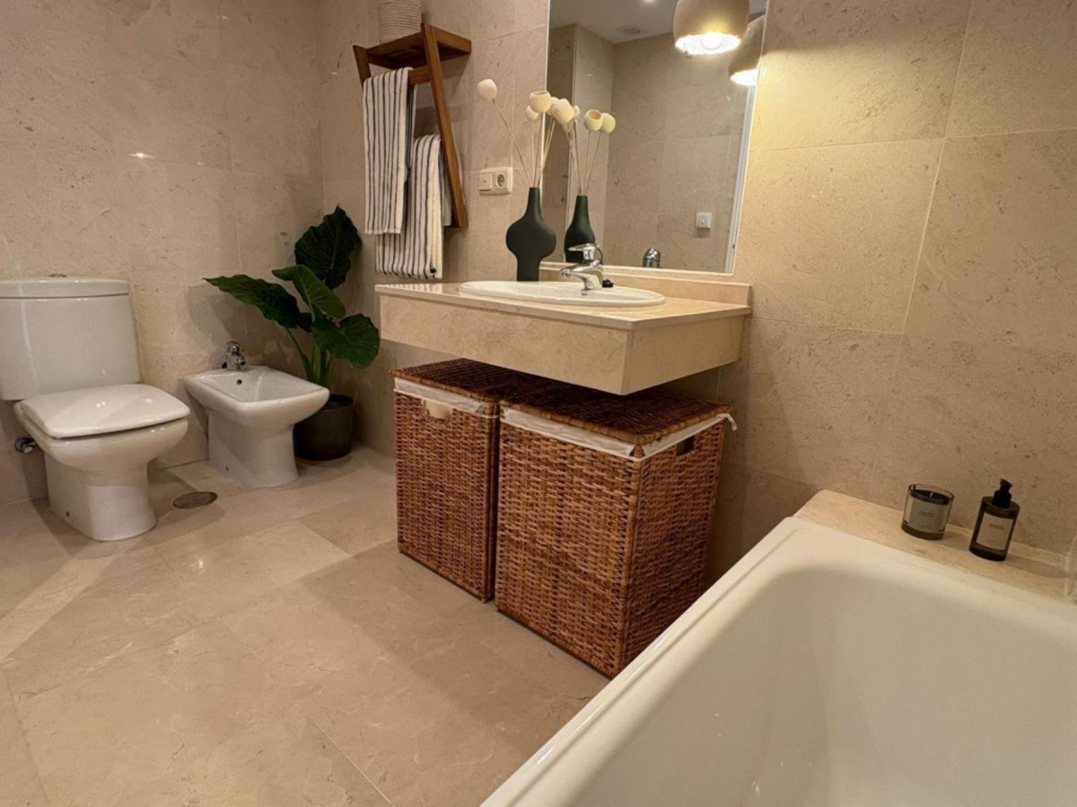 739f27074044ae8f270bc08c6298fe2d - 10