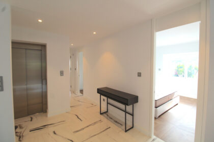 73d0ad2a15048a5d9a67fbbec5727310 - 16