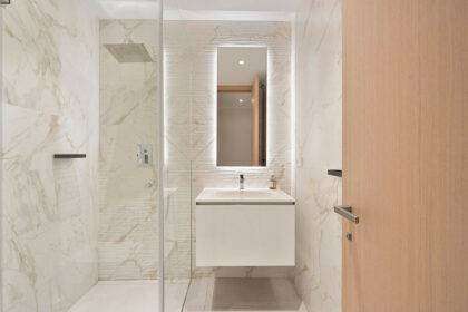 73d44dc470aedeb86d00b8824a96000d - 19