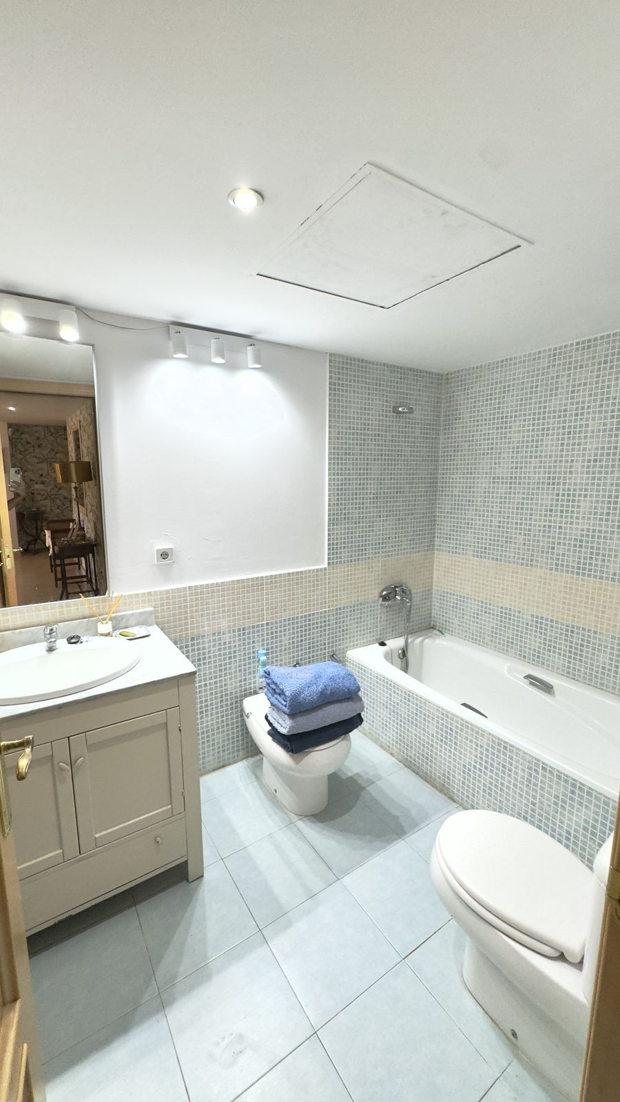 743c78384b0dd1b86b5fa0a7ac51151f - 14